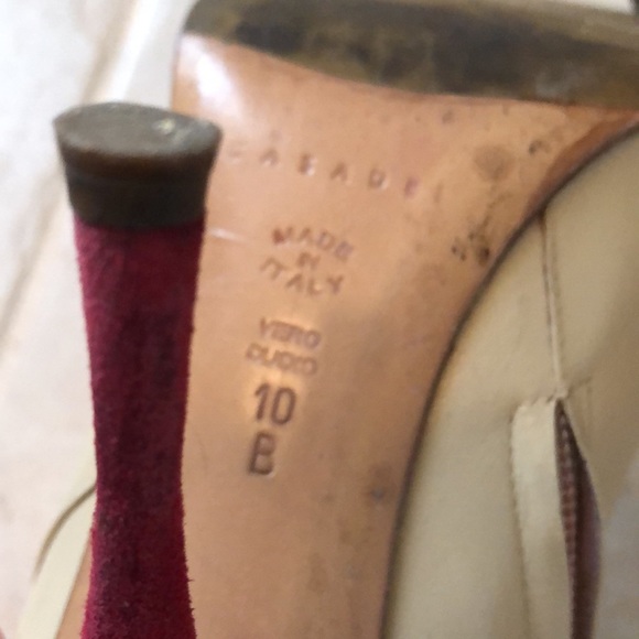 ❤️Casadei Stiletto Tan, red suede heels, gold tone/black w/patent straps booties - Picture 10 of 14